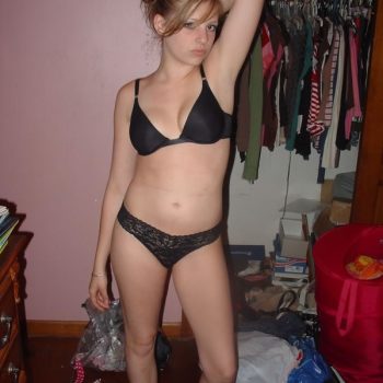 Profil de Keren, 31 anni, Numeri Prostitute à Calitri
