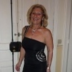 Profil de Djanet, 55 anni, Numeri Prostitute à Valloriate